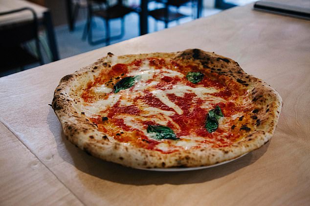 Rudy's Neapolitan Pizza_ 